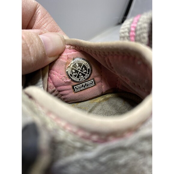 KEEN Girls Youth Pink Waterproof Hiking Camping Sport Sandals Size 9 - Picture 8 of 10